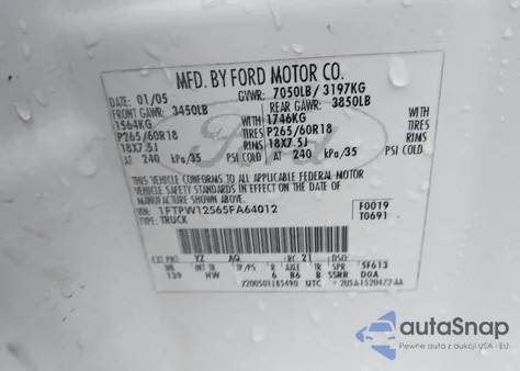 2005 Ford F-150 Lariat/Xlt from USA, damaged, VIN 1FTPW12565FA64012